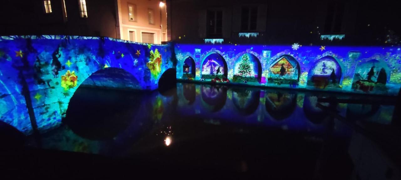 Nuits Au Grenier De Chartres公寓 外观 照片